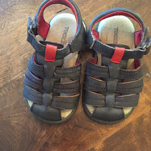 Tucker + Tate brown sandals. Size 4M